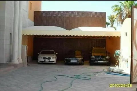 نموذج من أعمال تركيب مظلات أسطح