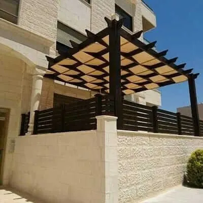 نموذج من أعمال تركيب مظلات خشبية